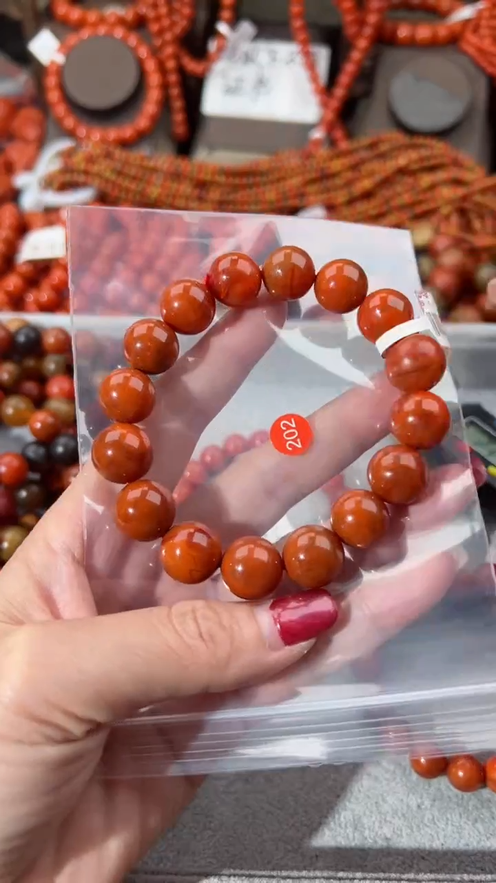 【闪购商品】南红玛瑙手串未镶嵌13+