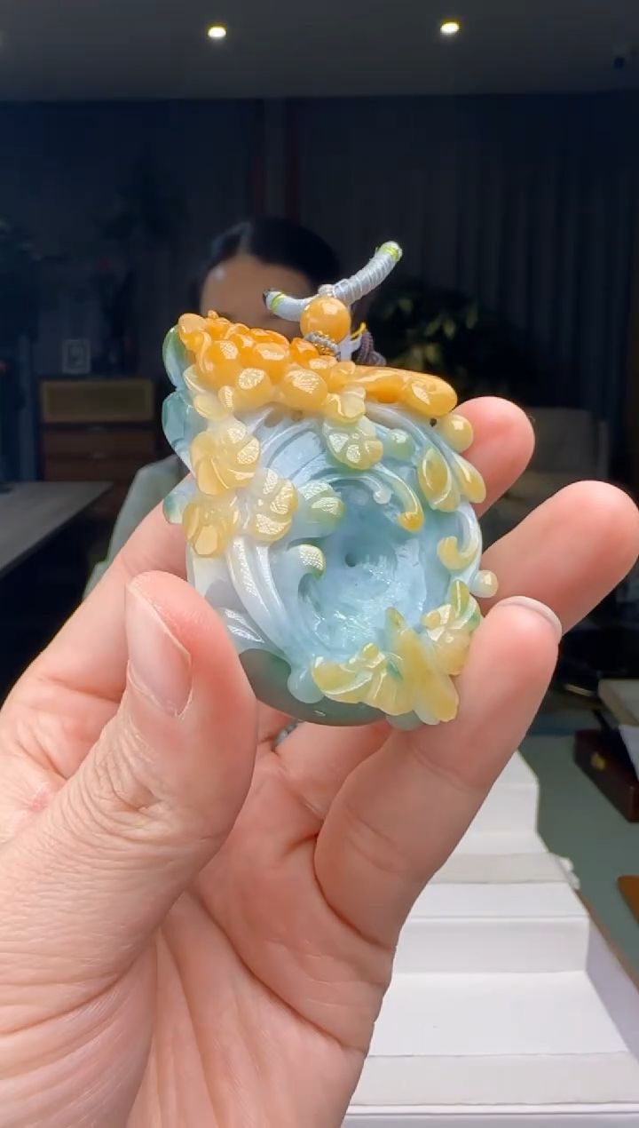 【闪购商品】翡翠吊坠(不含链)未镶嵌DY@@960Q3J12645