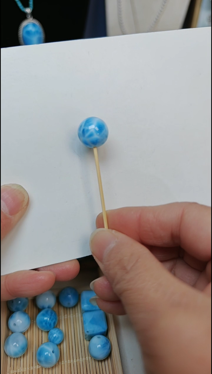 【闪购商品】针钠钙石（海纹石）珠宝半成品未镶嵌14mm多样性发一颗