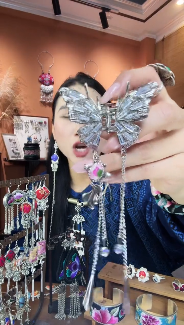 【闪购商品】刺绣传统非遗民族凤手工刺绣饰品耳环