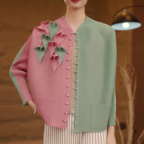 【现货】2025冬季新款气质大码女装冬季优雅褶皱女短外套8