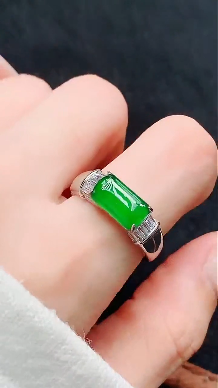 未镶嵌挂件翡翠天然翡翠