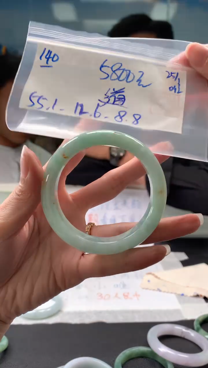 【闪购商品】翡翠手镯未镶嵌翡翠手镯 下单联系小耳机#140