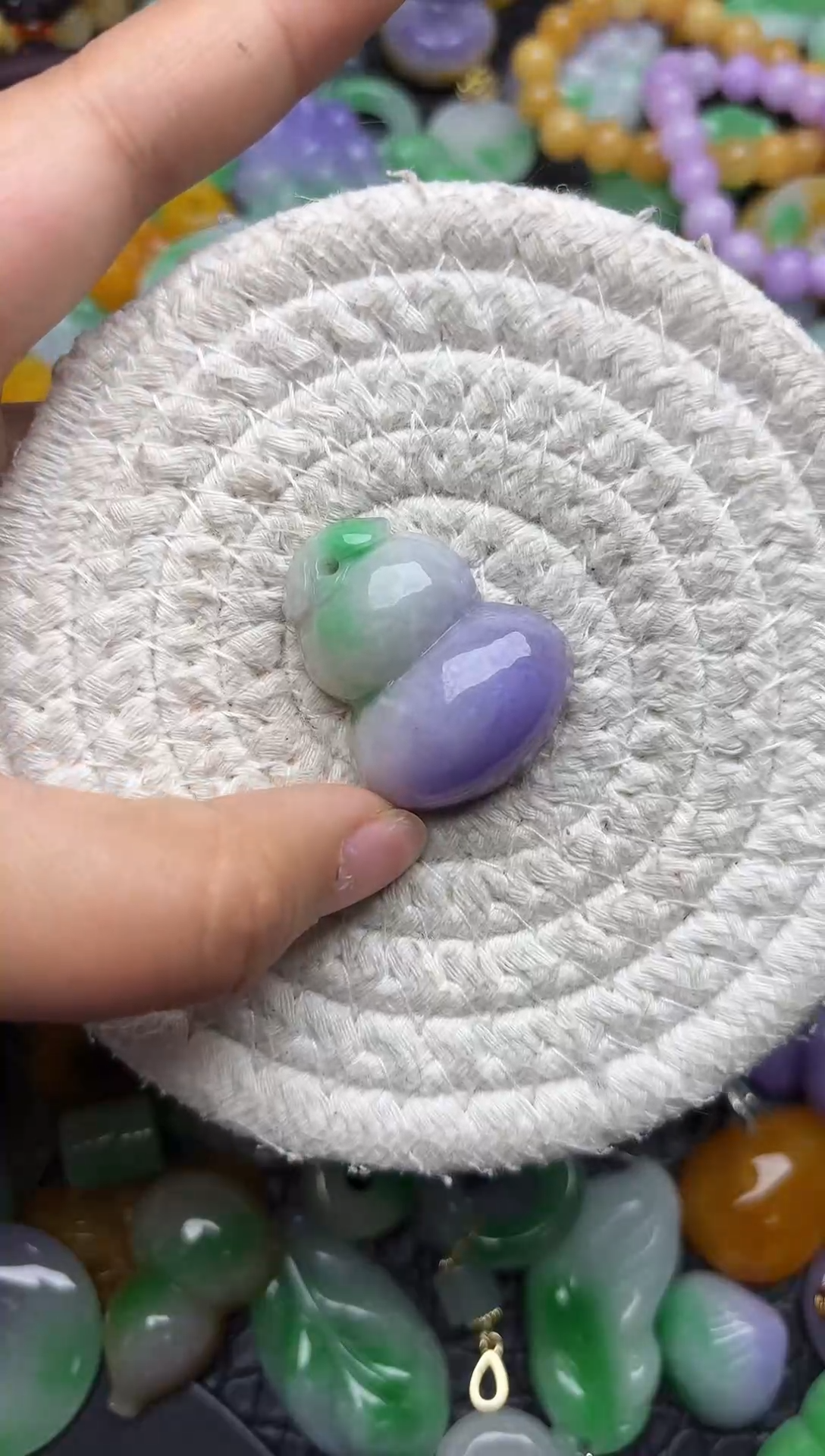 颈饰未镶嵌翡翠缅甸翡翠吊坠