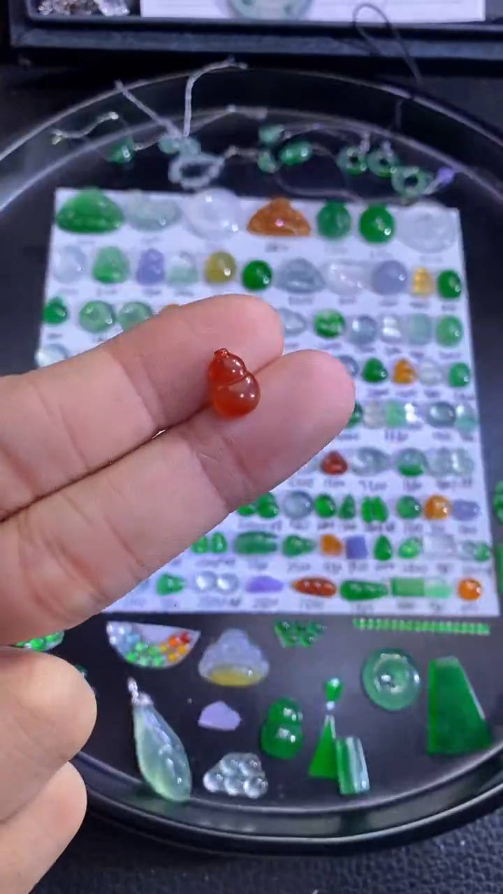 未镶嵌挂件翡翠葫芦