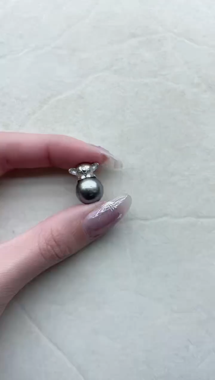 【闪购商品】海水珍珠吊坠银S925镶嵌70