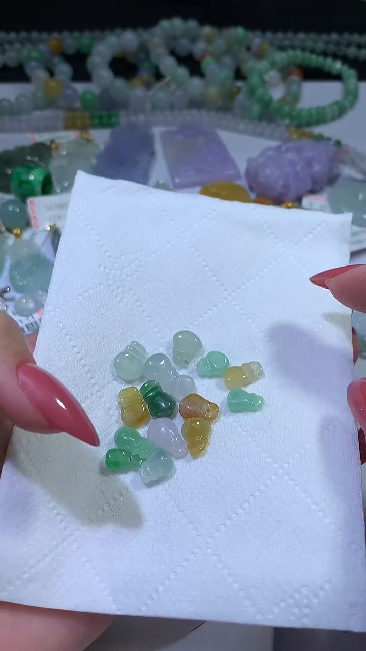 颈饰未镶嵌翡翠ZX018726