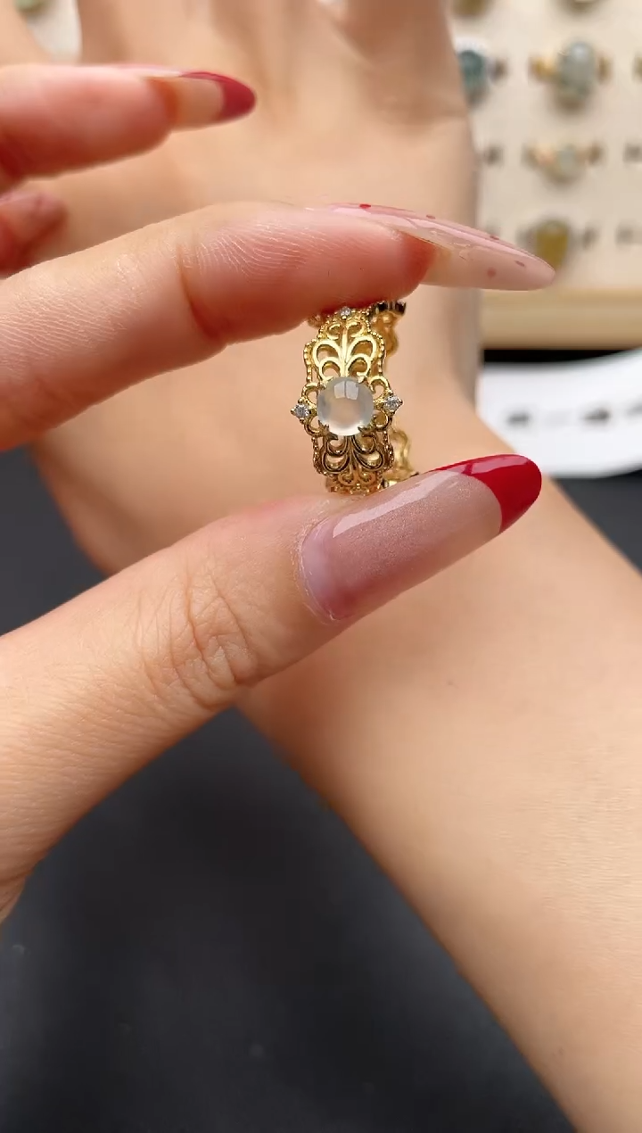 【闪购商品】翡翠戒指银S925镶嵌一物一证一礼盒