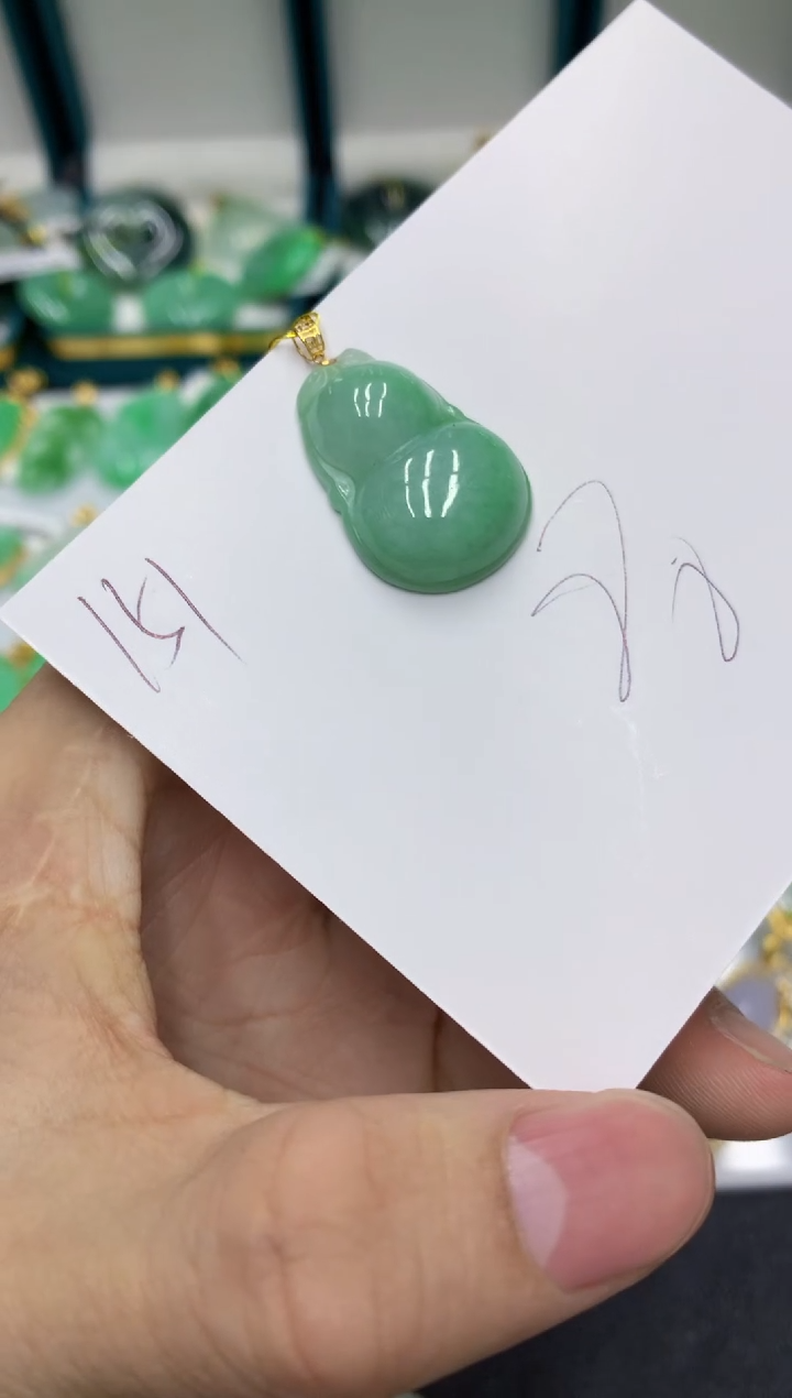 【闪购商品】翡翠颈饰18K金镶嵌号链接11111