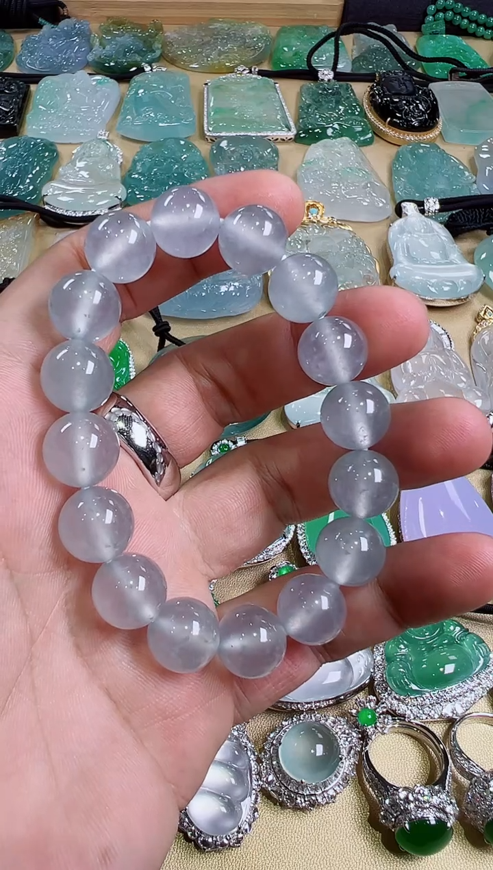 颈饰未镶嵌翡翠云*阁天然缅甸翡翠