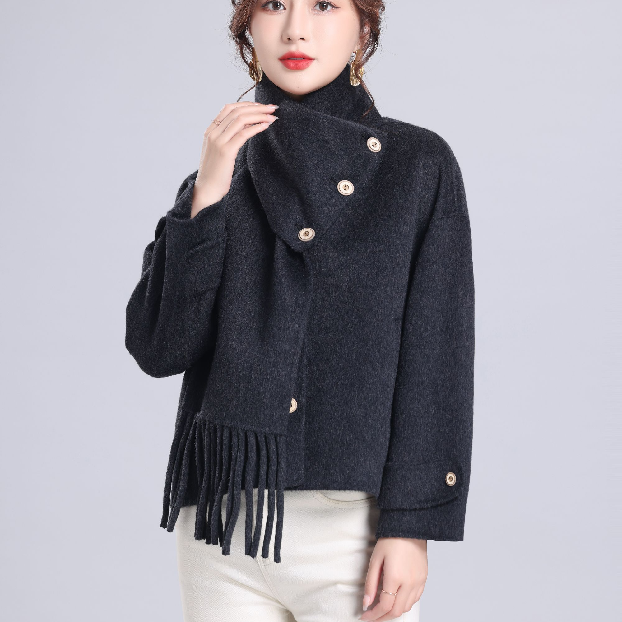 9826设计感围巾双面呢羊毛外套女2024年冬季新款时尚毛呢