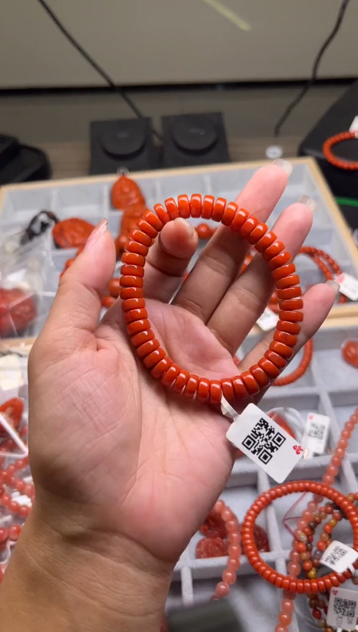 【闪购商品】南红玛瑙珠宝奇石未镶嵌-8+随机多样性/一条