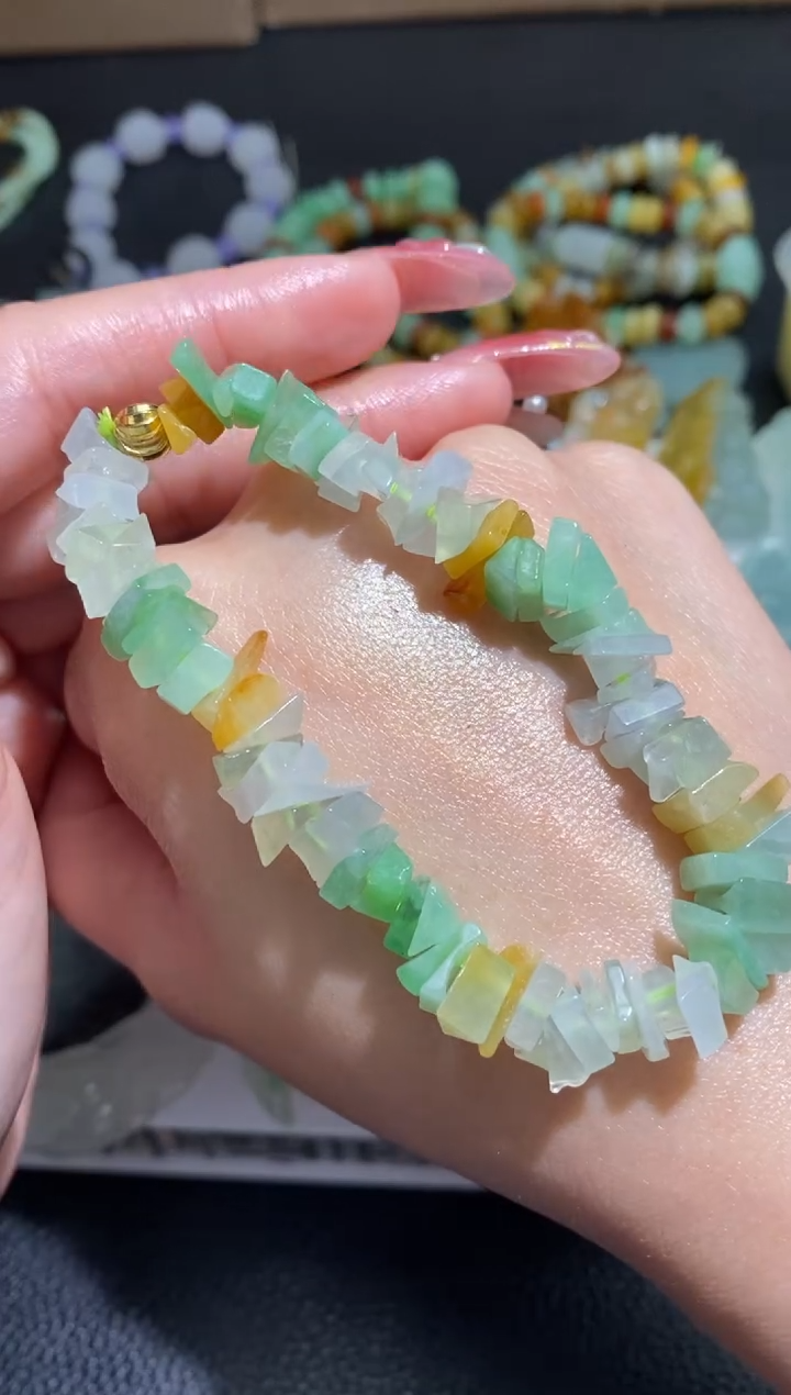 未镶嵌定制翡翠翡翠毛货~