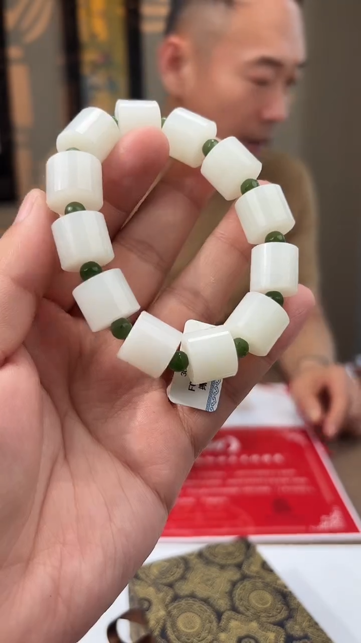 定制和田玉多样性发货拍一发一20147