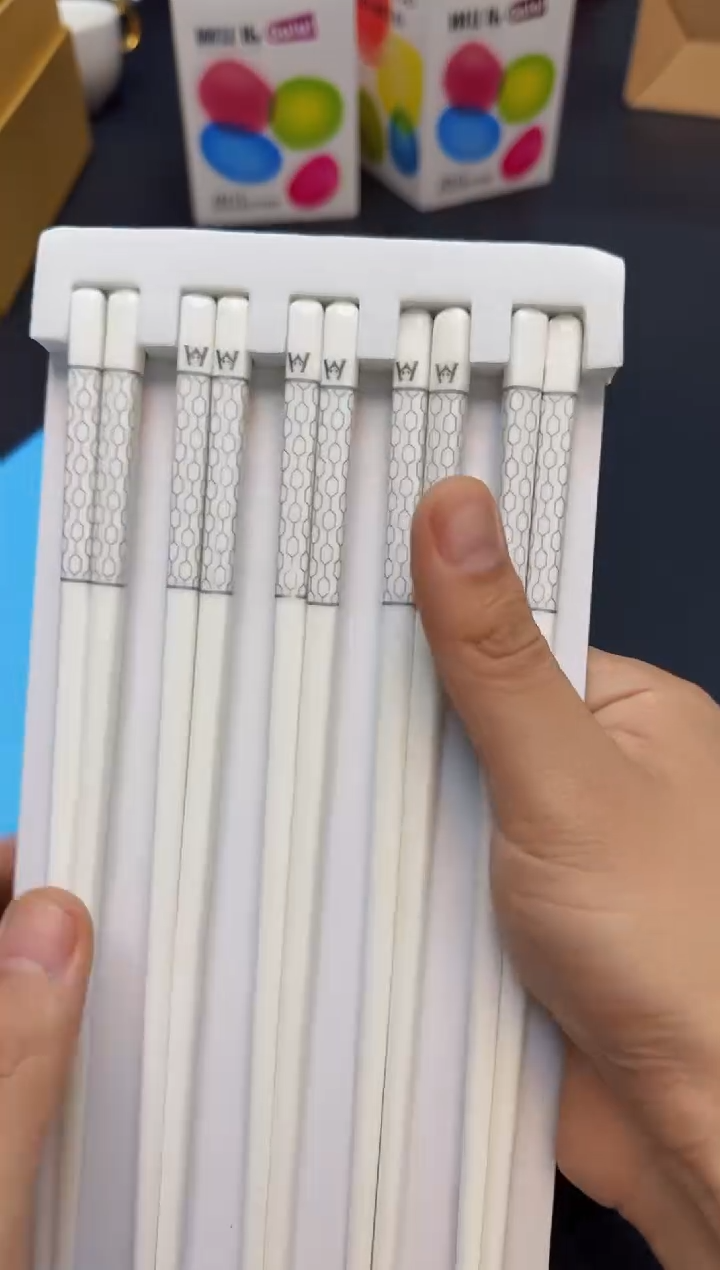 【闪购商品】杯全新正品一件不留@@Y345