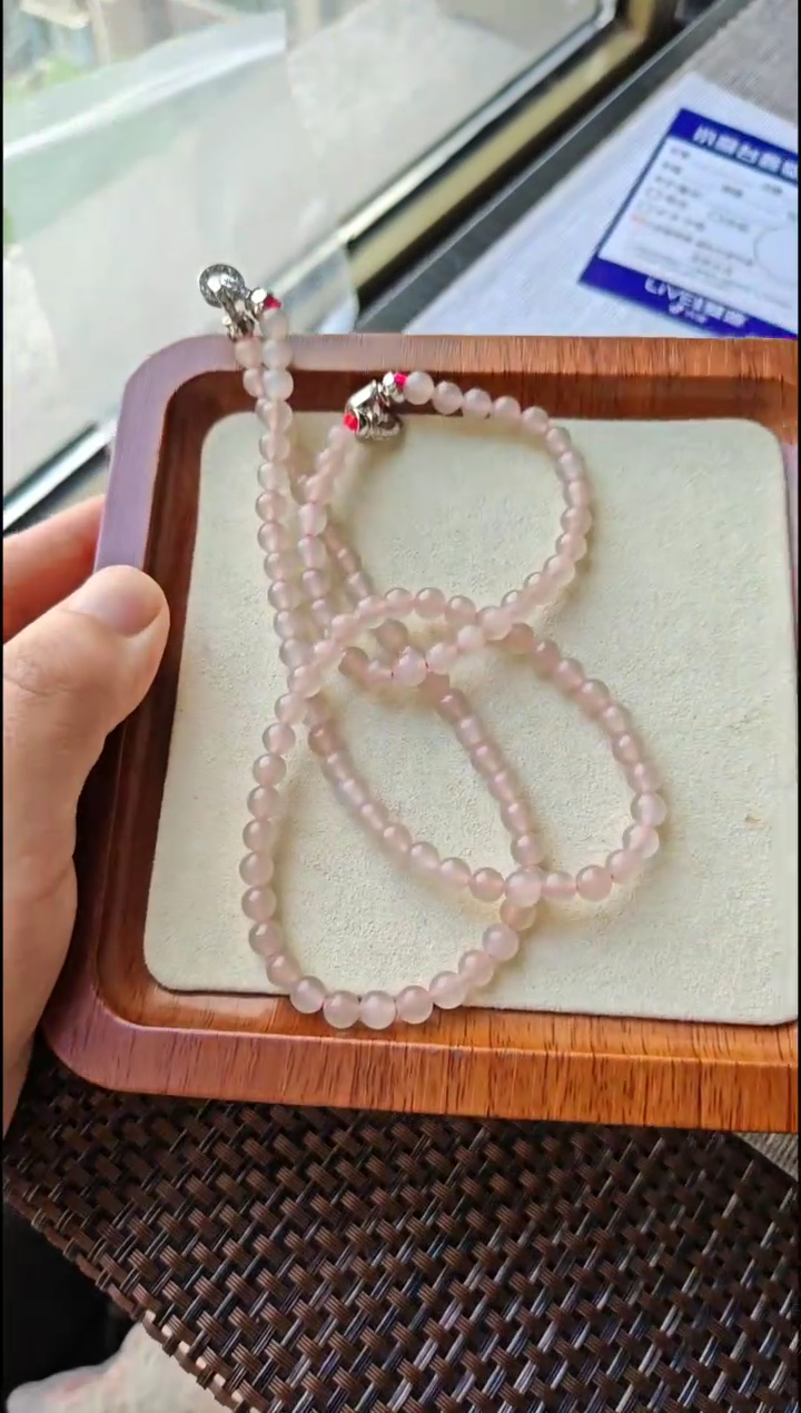 和田玉未镶嵌颈饰和田玉颈饰未镶嵌