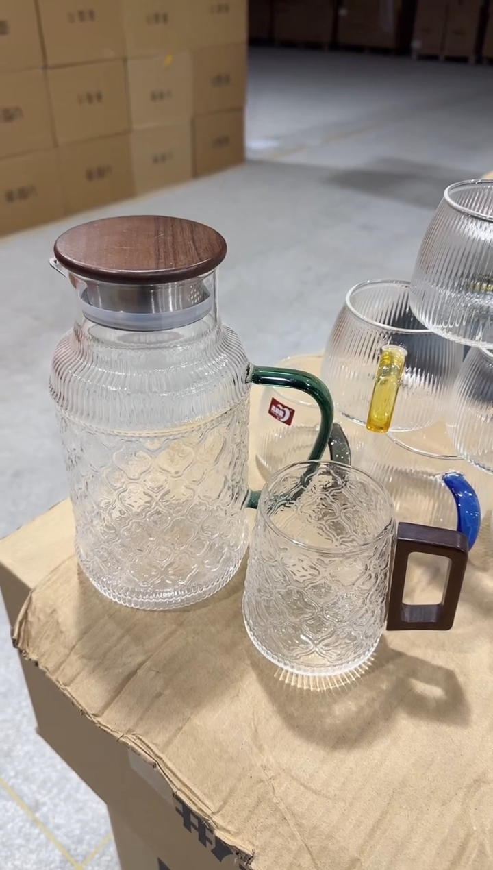 【闪购商品】玻璃无盖款青苹果闪购价胡桃木壶1+6杯