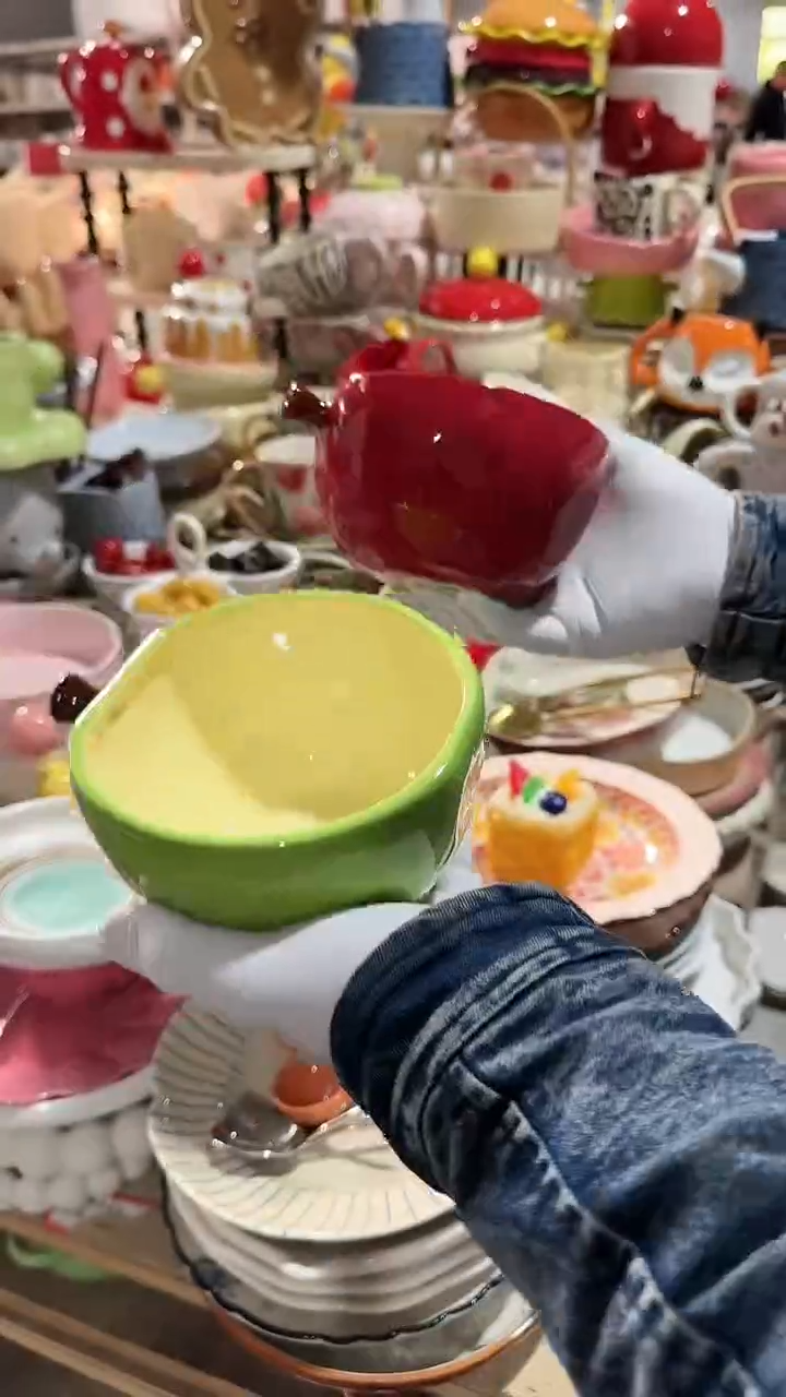 陶瓷2个苹果碗 微瑕凑满20元包邮