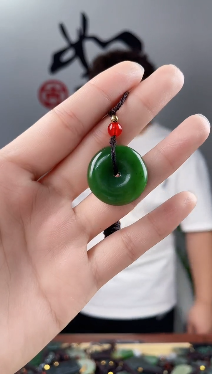 和田玉未镶嵌颈饰拍一发一，多样性发货