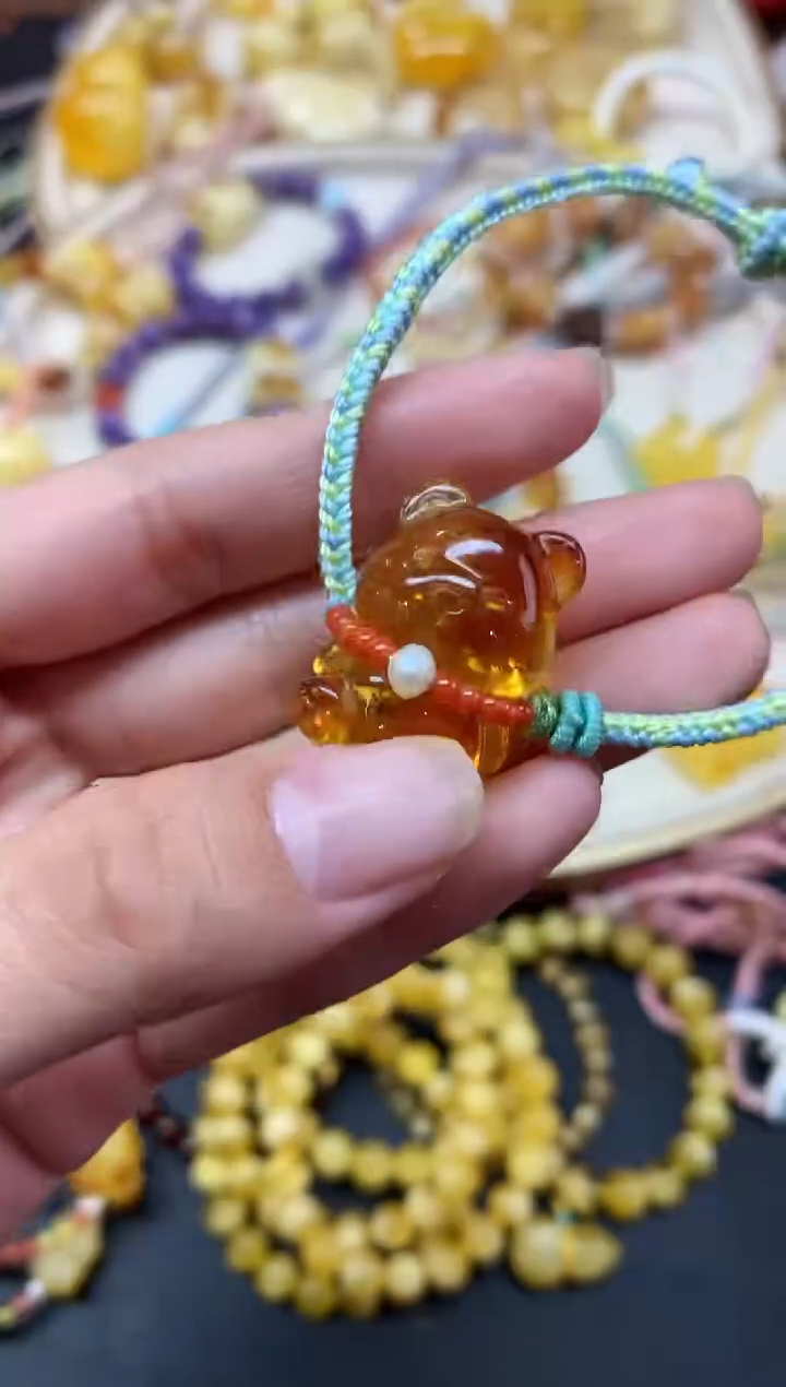 【闪购商品】蜜蜡裸石未镶嵌手绳A353|680