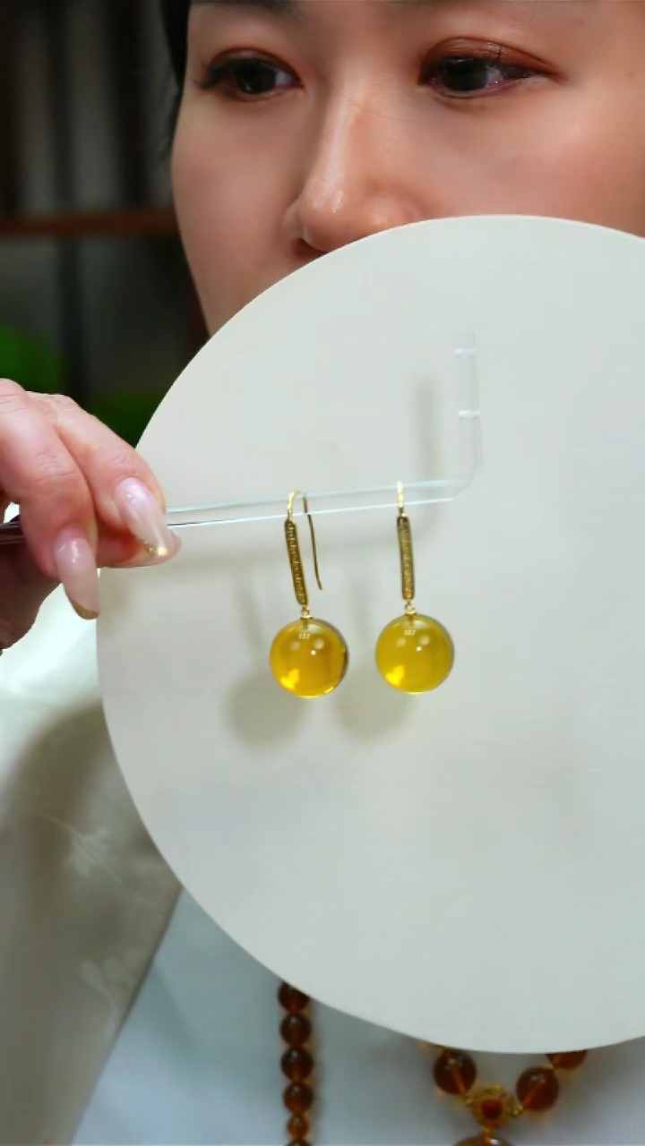 【闪购商品】琥珀耳饰银S925镶嵌蓝珀时尚精品耳饰