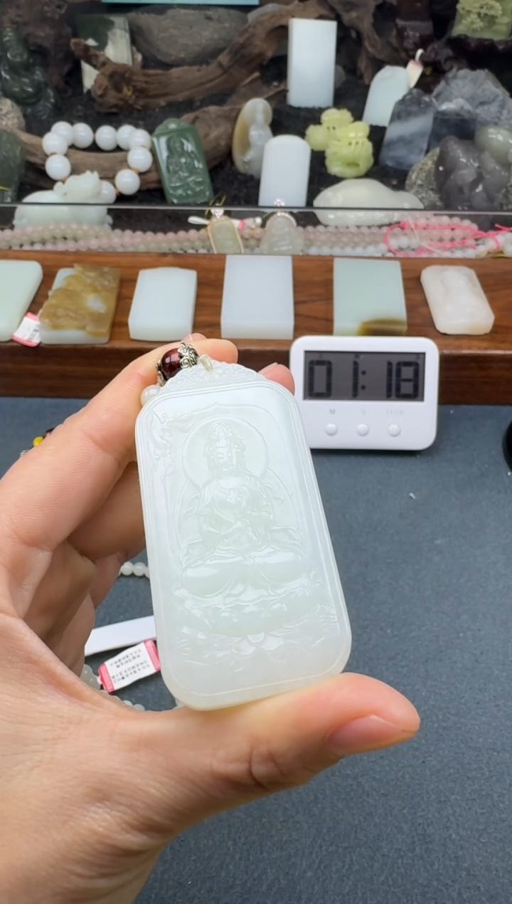 【闪购商品】和田玉未镶嵌颈饰多多