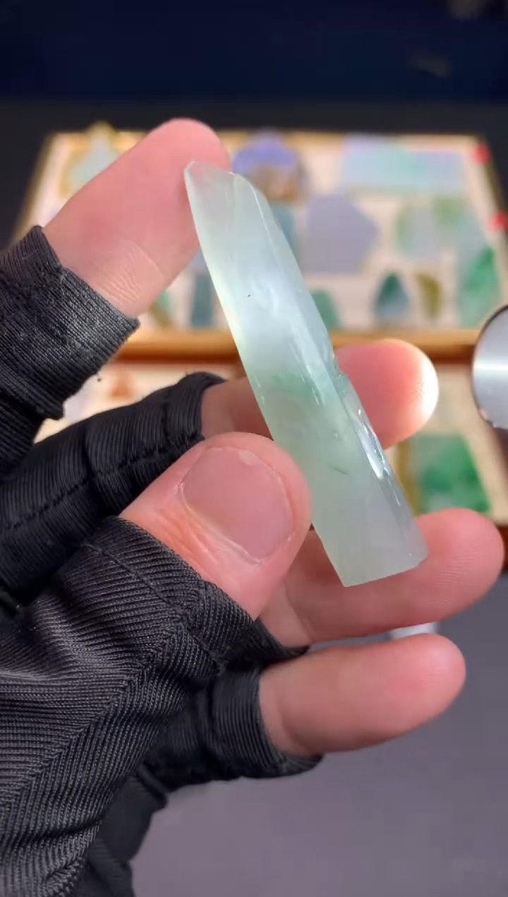 【闪购商品】定制翡翠未镶嵌            