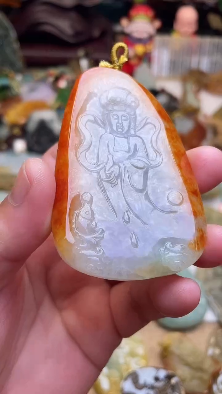 颈饰未镶嵌翡翠观音