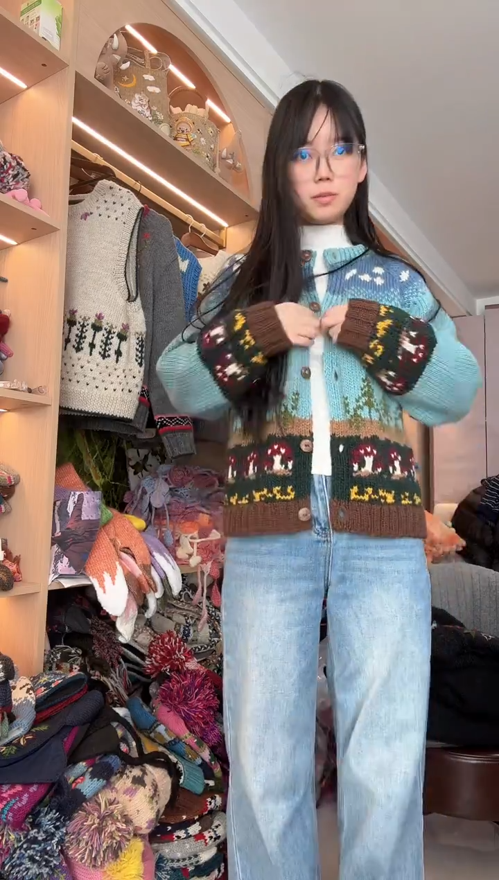 羊毛蘑菇开衫毛衣  