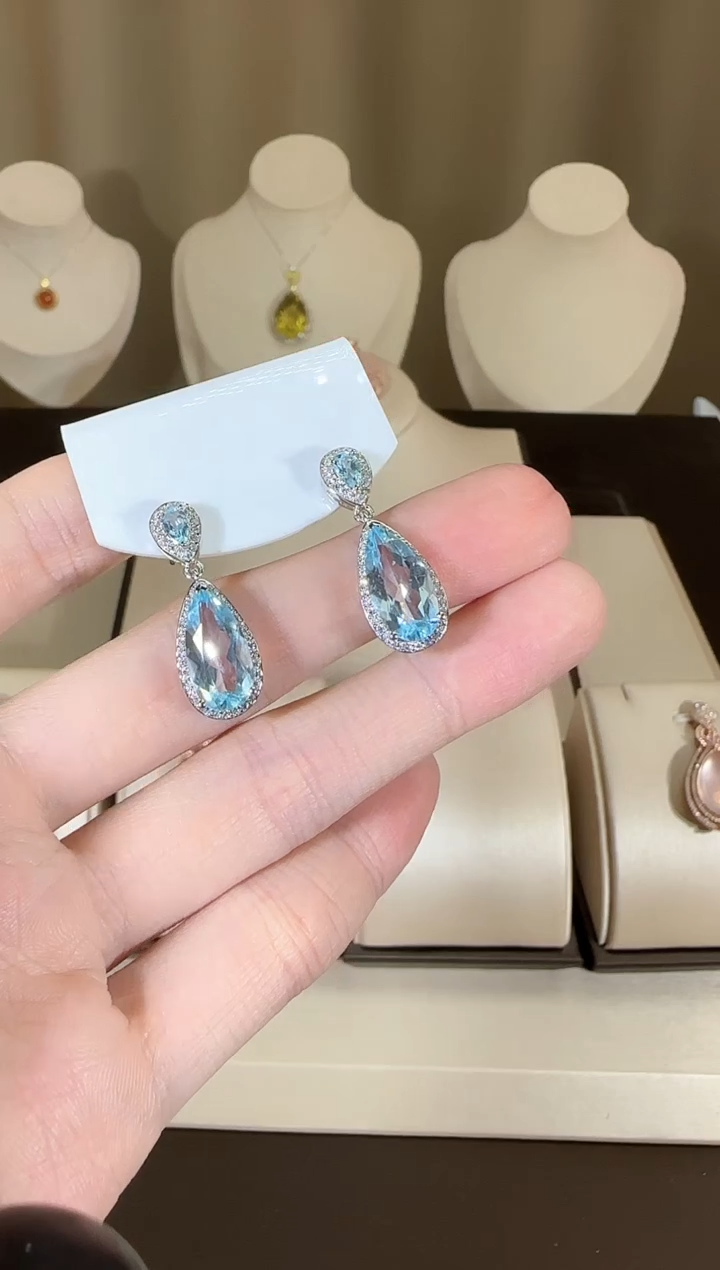 【闪购商品】托帕石耳饰银S925镶嵌8*14mm水滴款