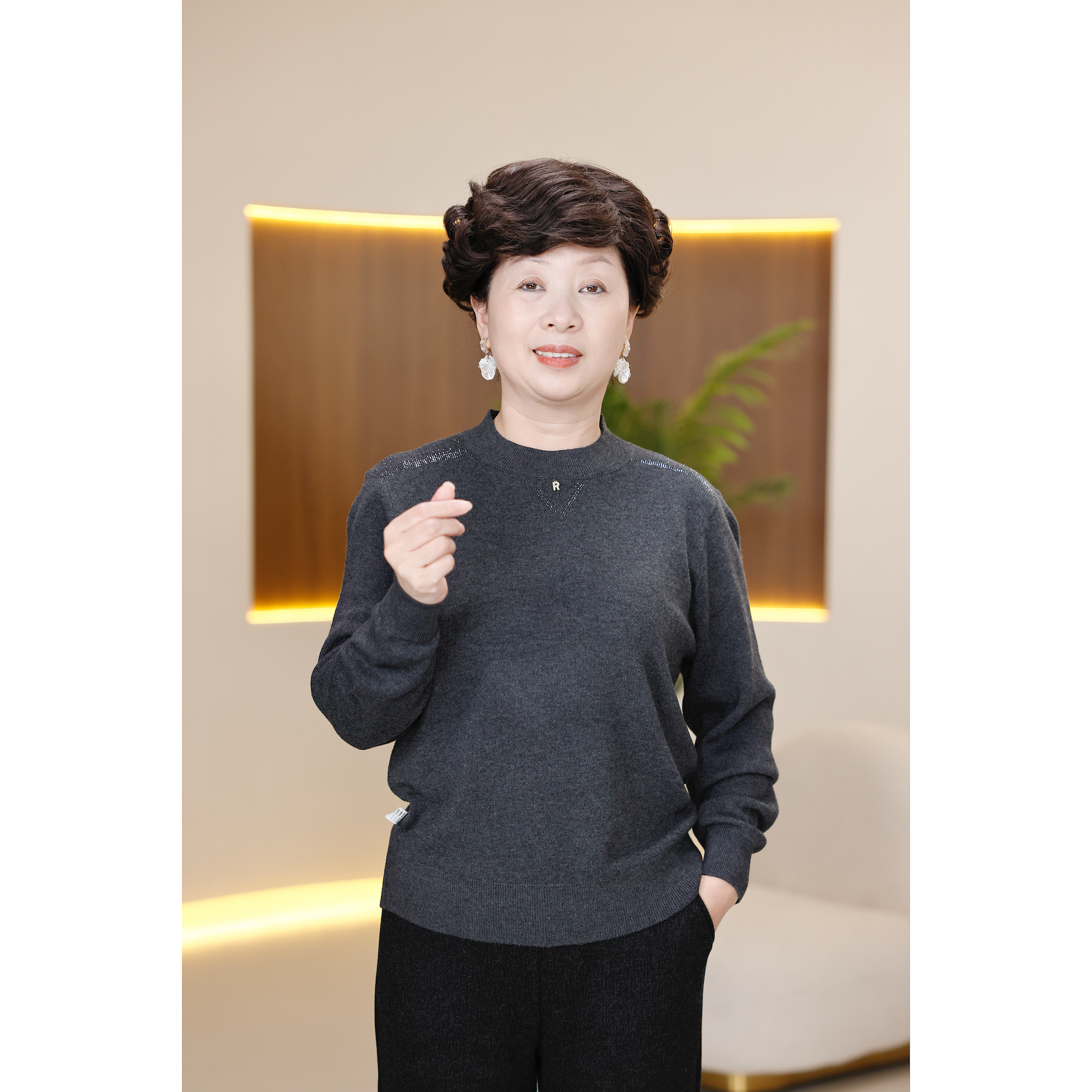  25冬款半高领宽松打底衫圆领保暖冬季针织中年女装1617