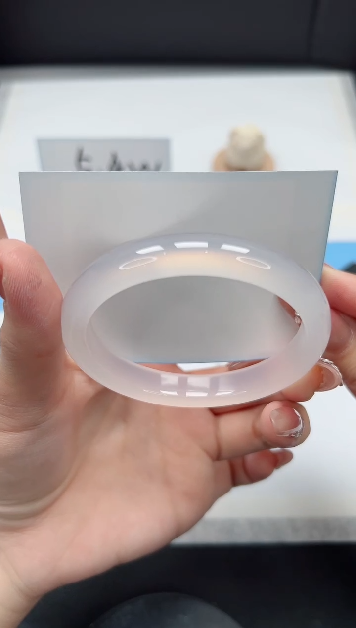 【闪购商品】石英质玉手镯未镶嵌345/荔枝59.3