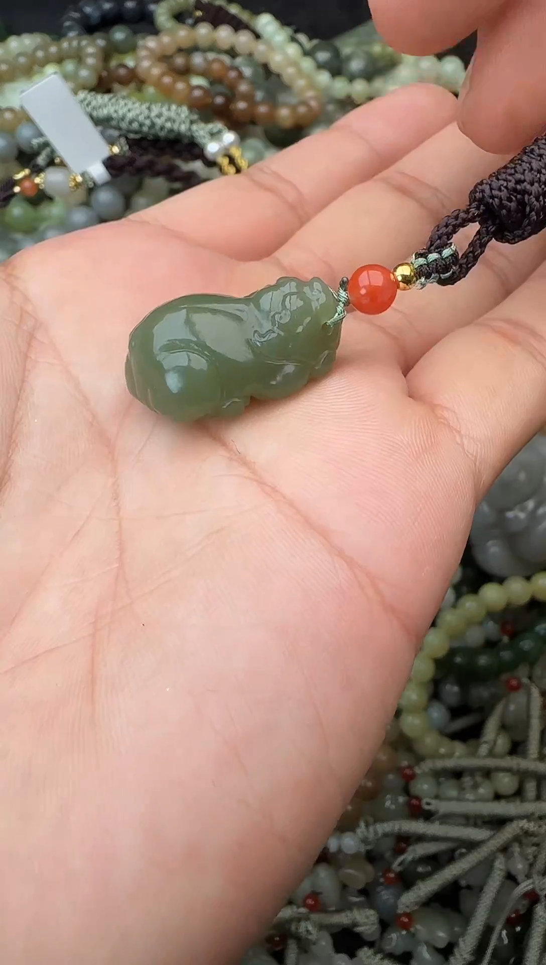 颈饰未镶嵌和田玉拍一发一