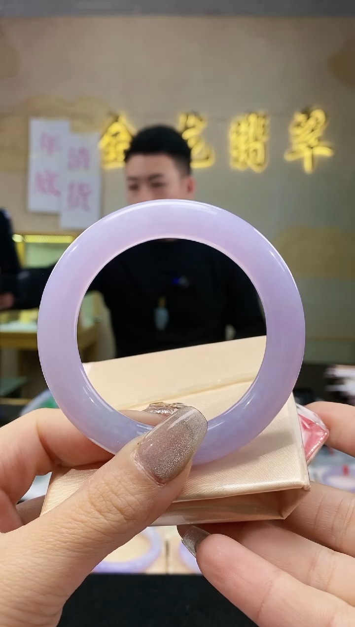 【闪购商品】翡翠手镯（圆镯）未镶嵌
