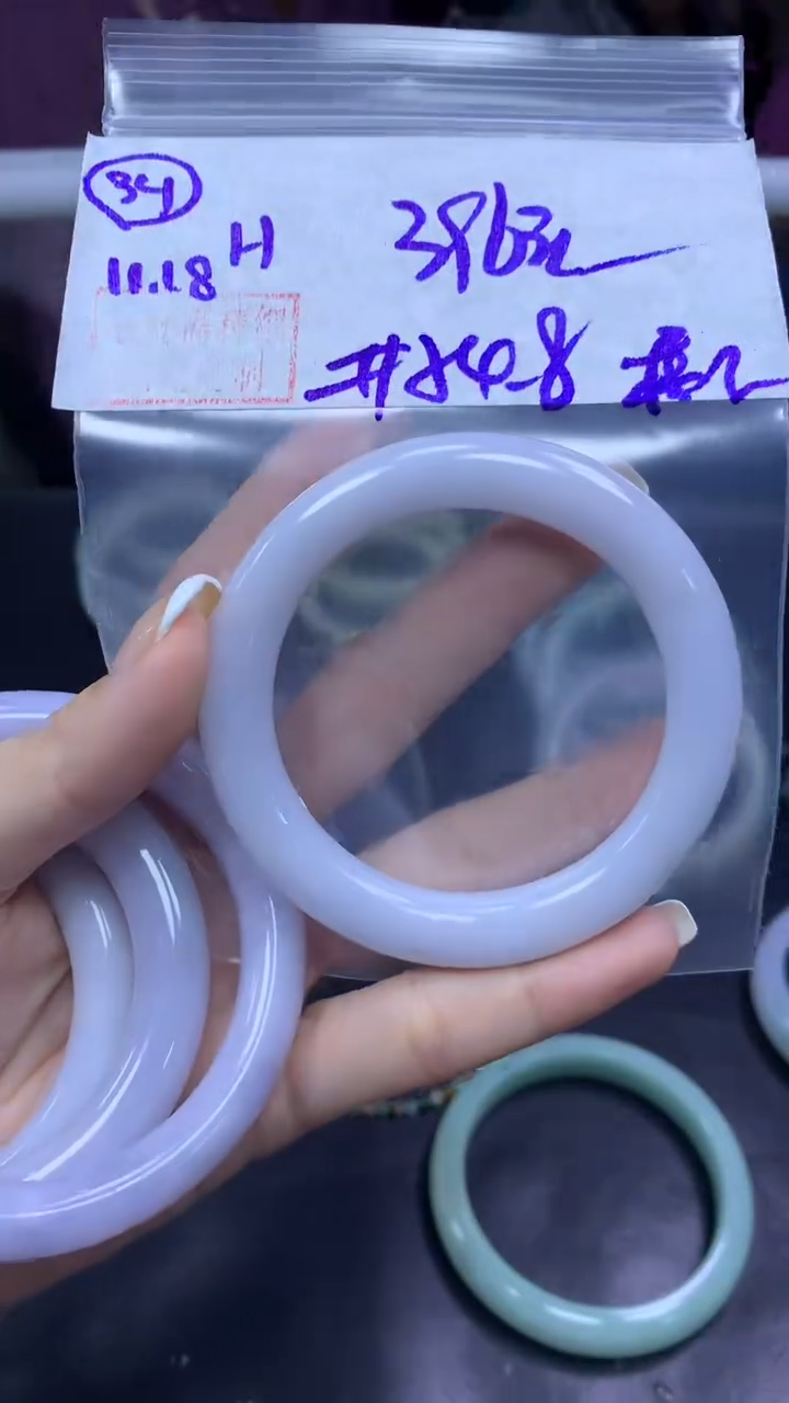 未镶嵌定制翡翠34手镯54.8棉丝+396元+拍一发一