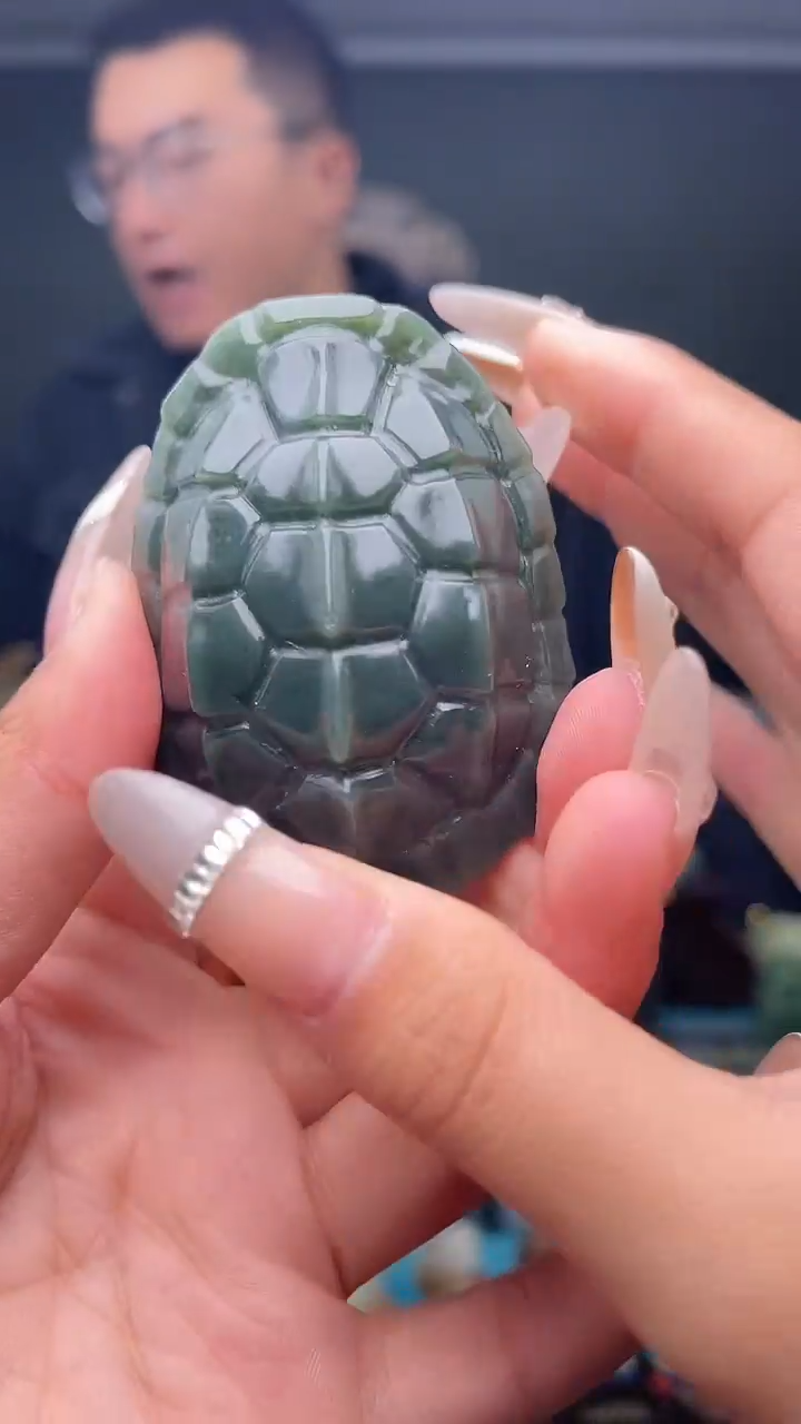 未镶嵌和田玉挂件1