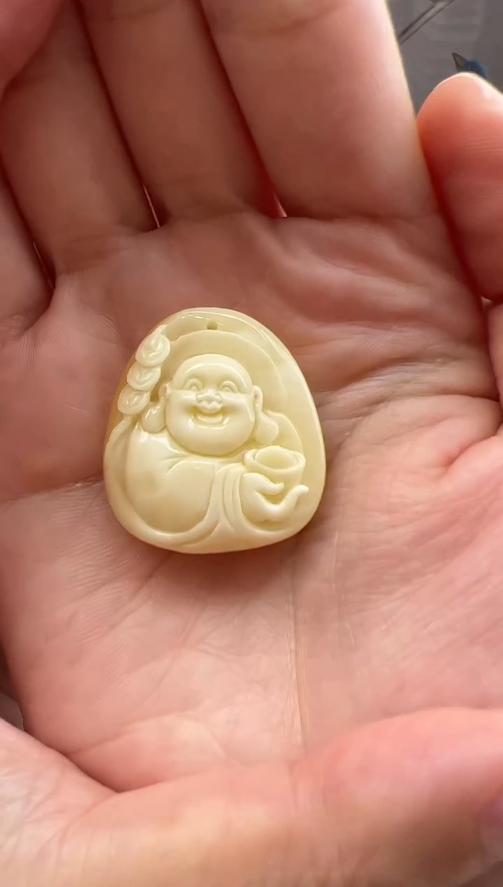 【闪购商品】琥珀裸石未镶嵌10113189-吊坠