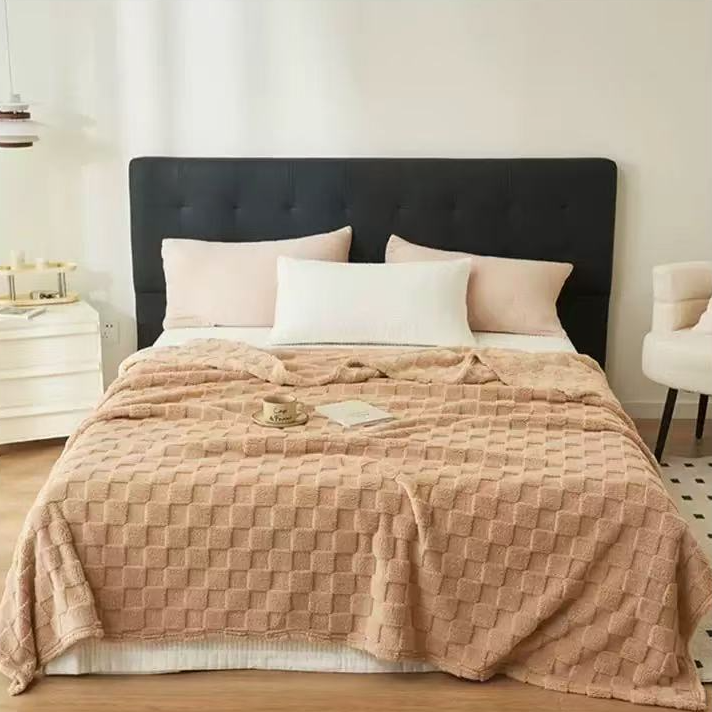 【秋冬新款】浅咖色方格加厚提花毛毯.速热款.230x200.办公室沙发毯