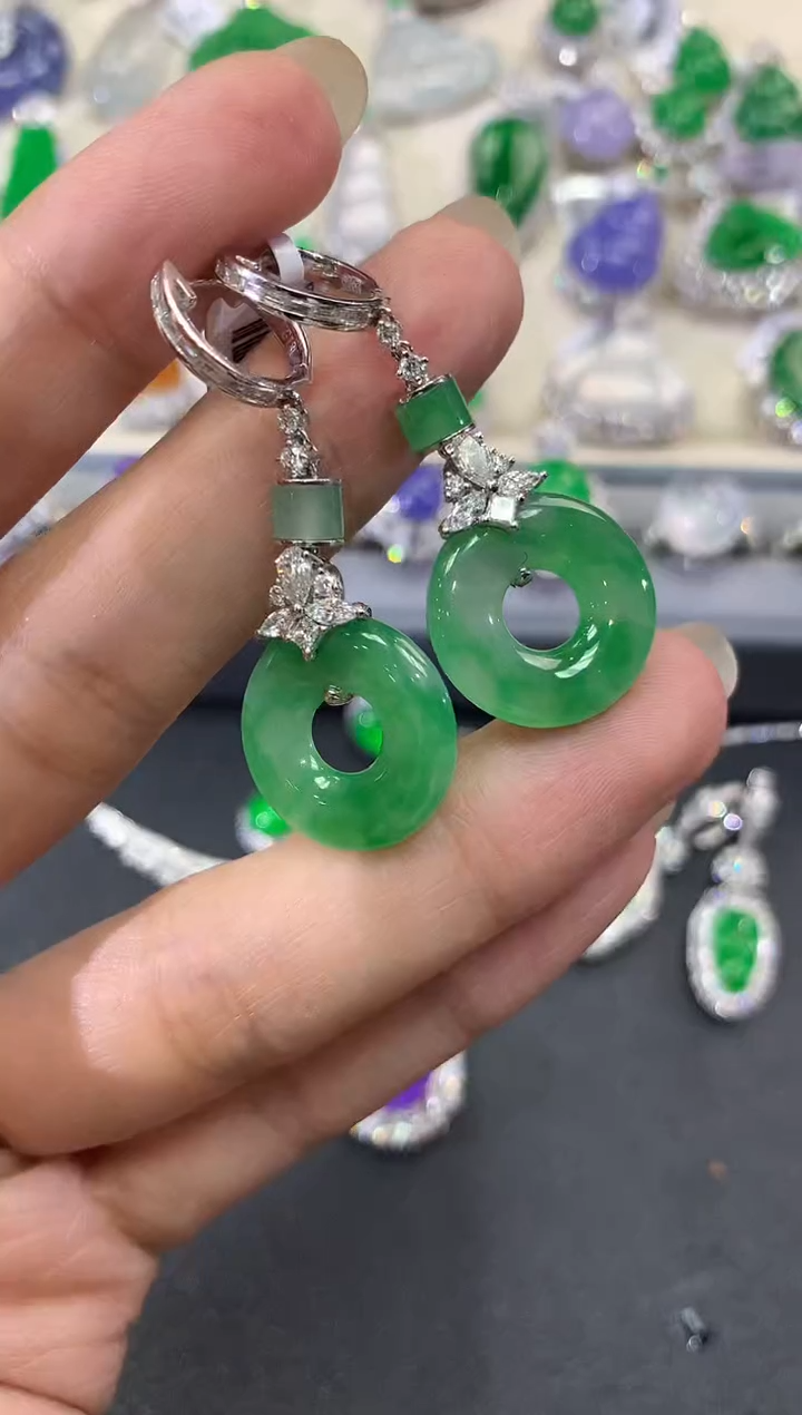 【闪购商品】翡翠耳饰18K金镶嵌w165     