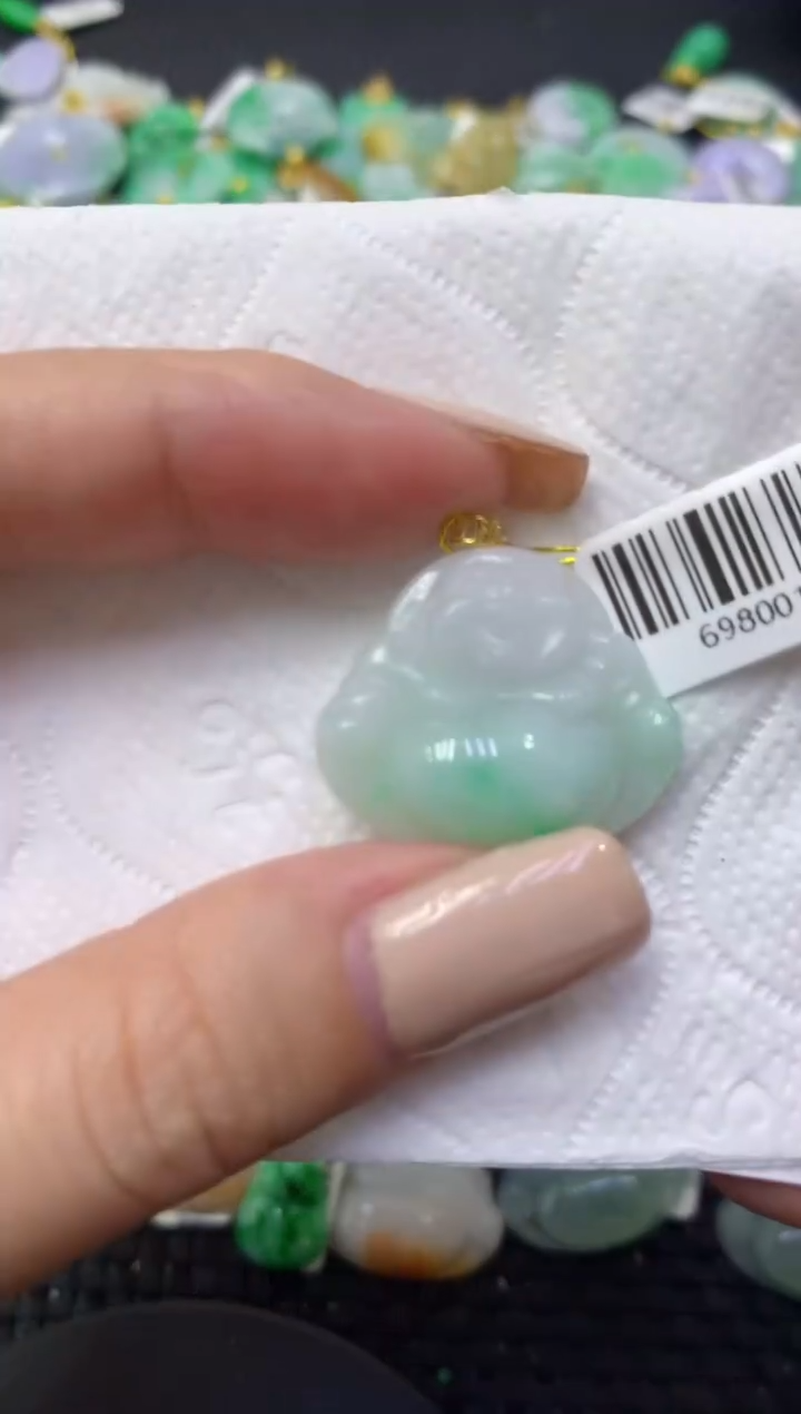 颈饰18K金镶嵌翡翠天然缅甸翡翠A货