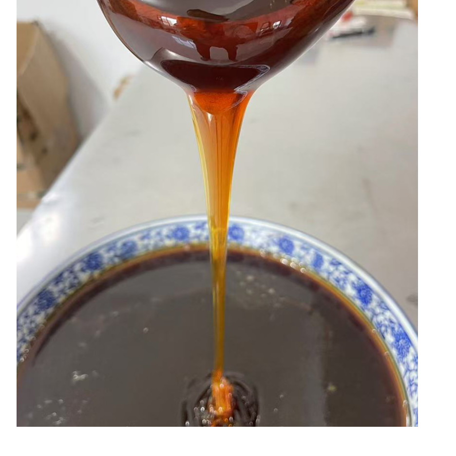 小龙专享新疆黑蜂蜂头黑蜂蜜4斤包邮