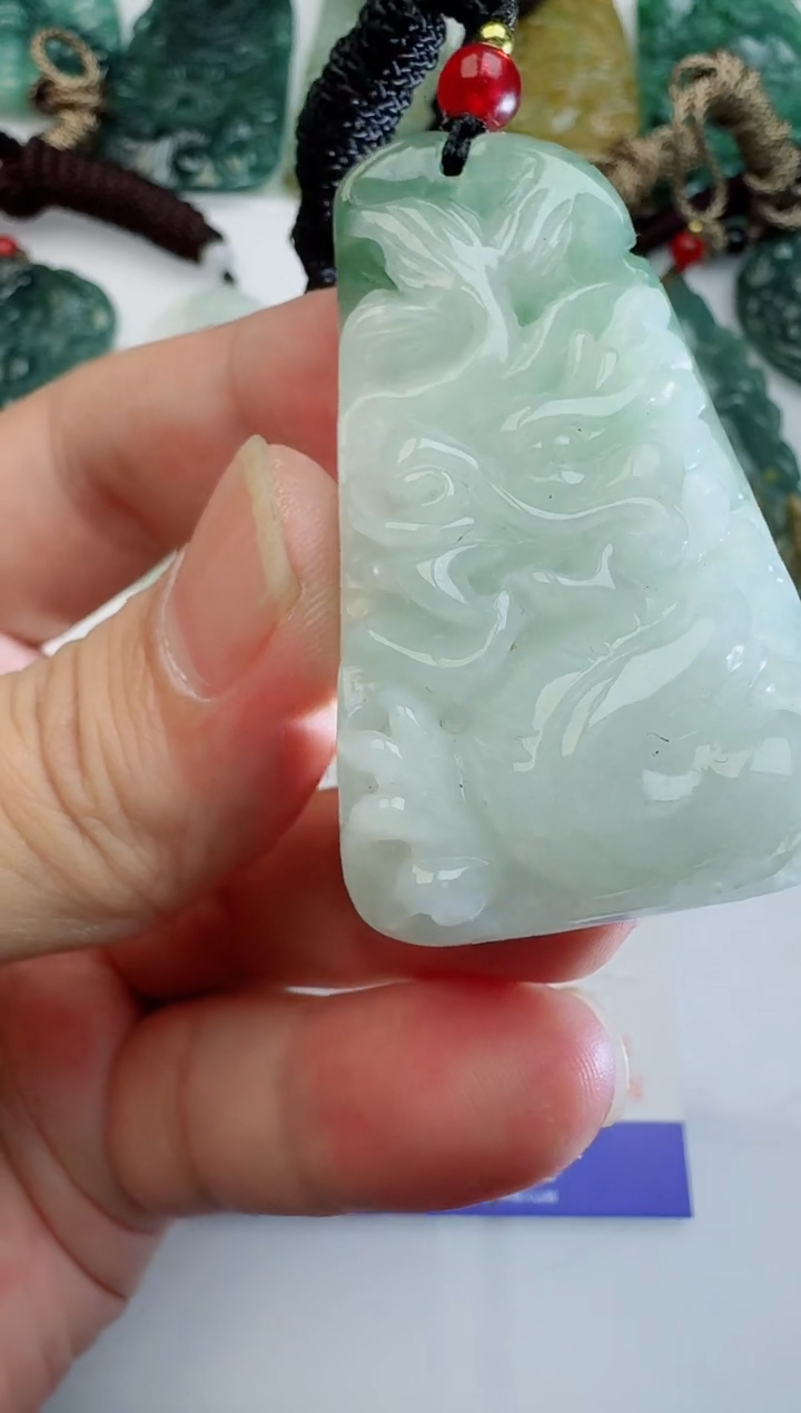 【闪购商品】翡翠颈饰未镶嵌11111111111