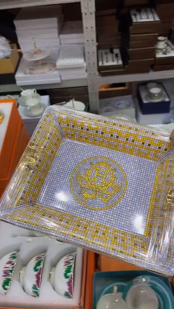 【闪购商品】鸿辉家品牌瓷器，京东包邮！