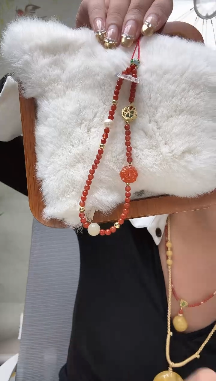 未镶嵌手机挂南红玛瑙XD716