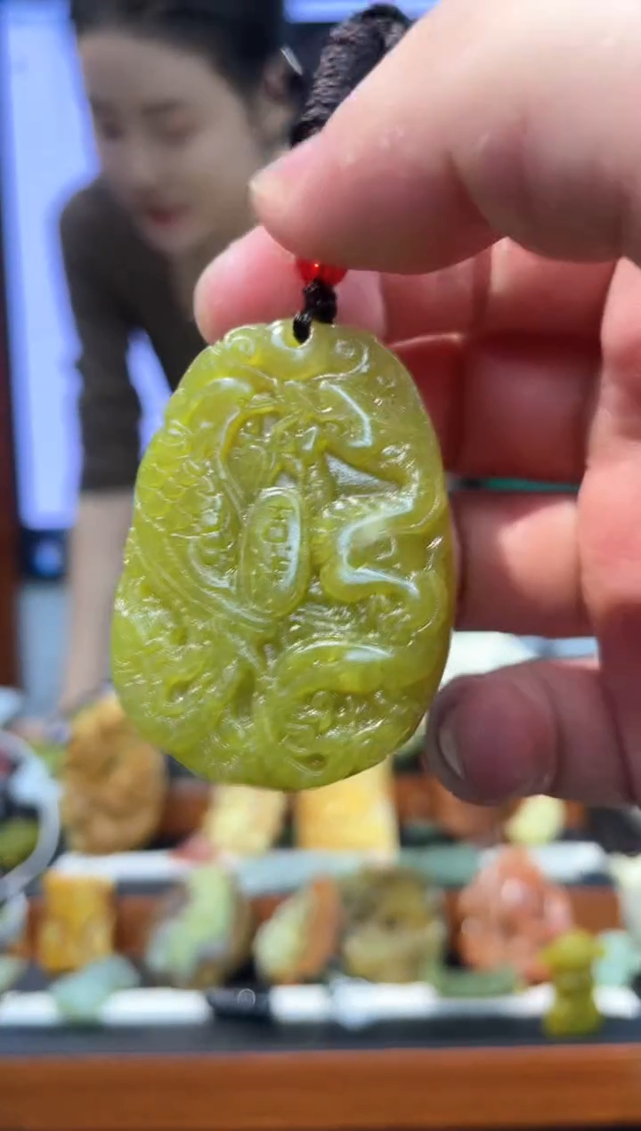【闪购商品】岫玉吊坠未镶嵌·