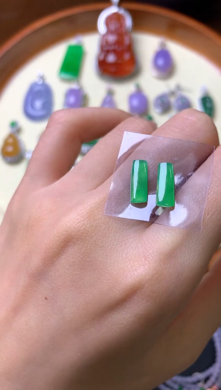 【闪购商品】定制翡翠未镶嵌裸石（镶嵌定制）