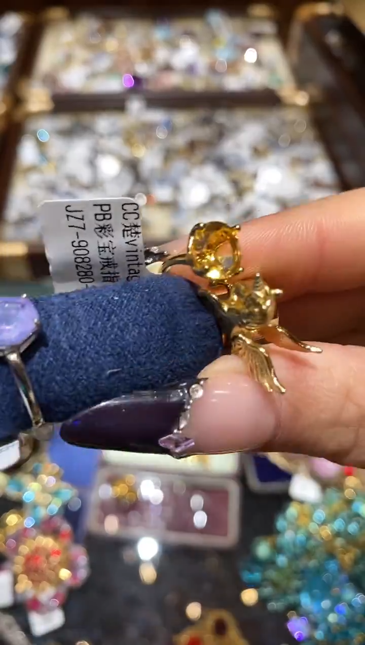 纯铜合金琉璃楚楚珠宝中古甄选不退换