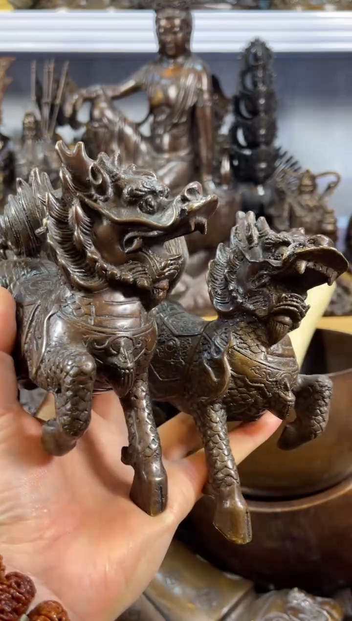 【闪购商品】1案台摆件  物品摆件