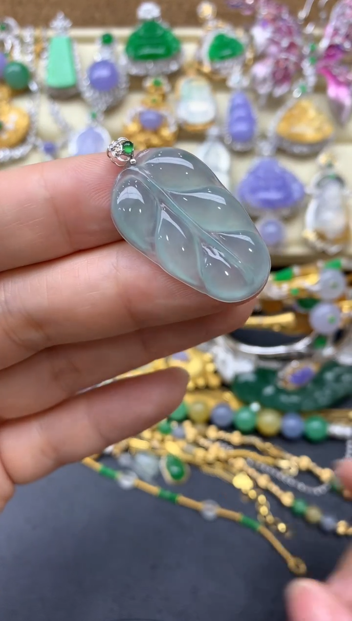 【闪购商品】翡翠颈饰18K金镶嵌68-中国好珍宝