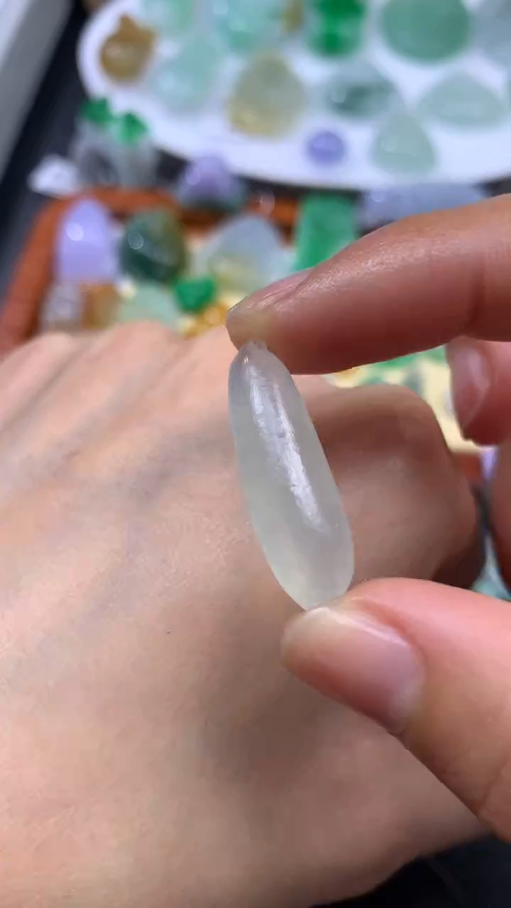 【闪购商品】定制翡翠未镶嵌翡翠